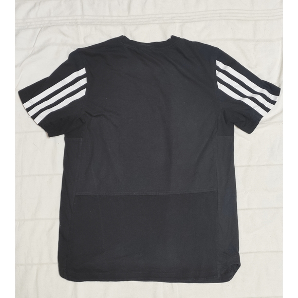 Vintage Adidas Tee Shirt - Picture 5 of 6